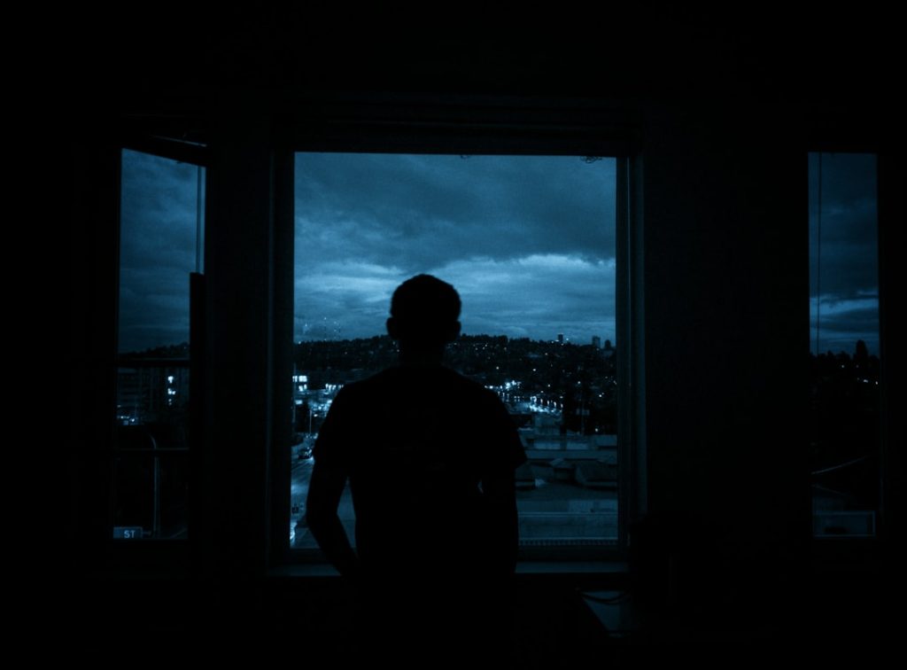 3AM Loneliness: There's No One to Call, and Your Thoughts Get Loud